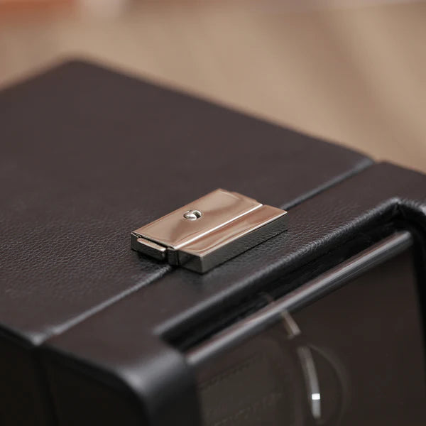 Carica Orologi Cubo Sofa Verde Le Remontoir 11